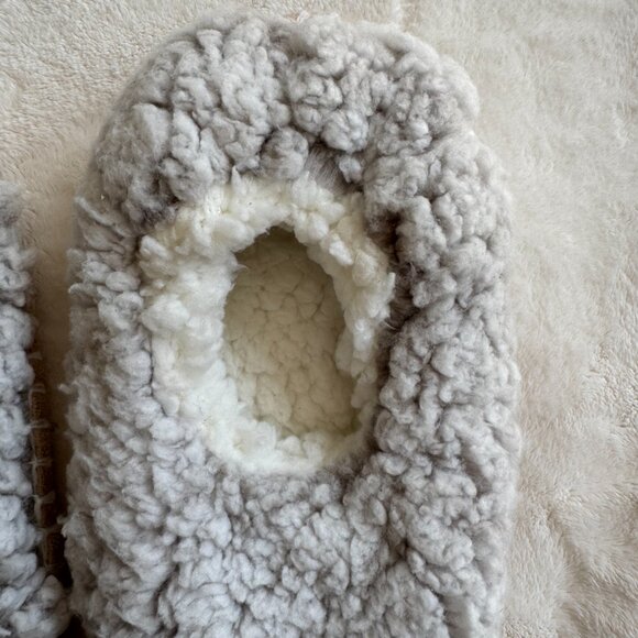 EUC Free People So Soft Sherpa Ballerina Slipper Socks, Gray/Ivory, Size S/M 5-7 - Picture 6 of 14